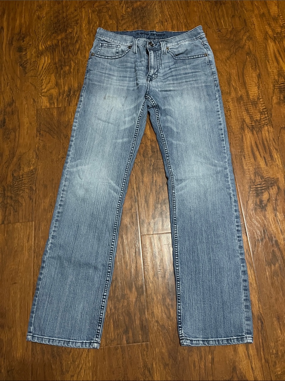 Men's Light Wash Straight Jeans - Classic Straight Fit 32x34 Cody James